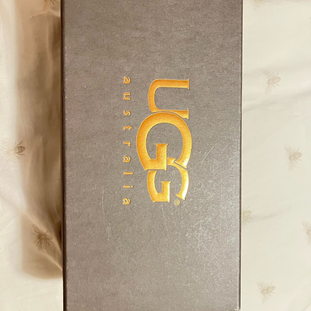 UGG Brook Sandals in Tan